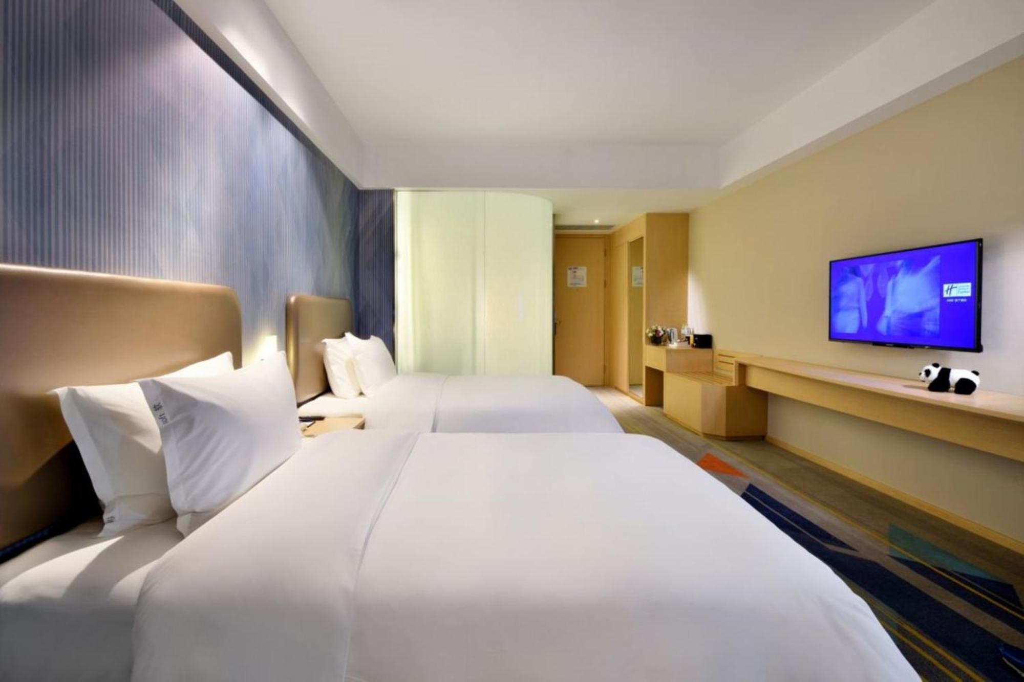 Holiday Inn Express Chengdu Tianhe By Ihg Pixian Ngoại thất bức ảnh